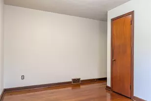 2123 34th St NW, Canton, OH 44709 - Photo 19