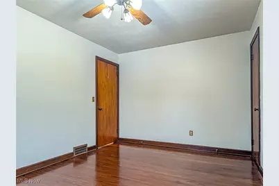 2123 34th Street NW, Canton, OH 44709 - Photo 17