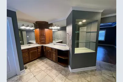 4059 Knollbrook Drive, Norton, OH 44203 - Photo 13