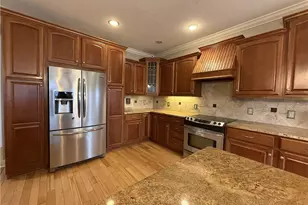 4059 Knollbrook Dr, Norton, OH 44203 - Photo 7