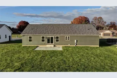 913 Zerelda Street NW, Strasburg, OH 44680 - Photo 17