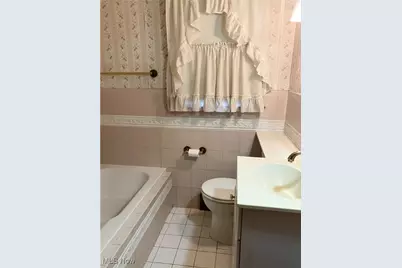 193 Renee Drive, Struthers, OH 44471 - Photo 13