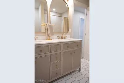 425 S Hametown Road, Copley, OH 44321 - Photo 21