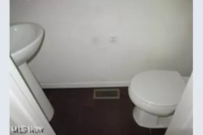 15117 Ruby Lane, Loveland, OH 44128 - Photo 7