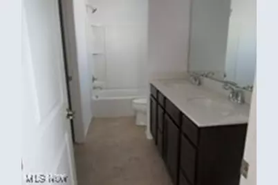 15117 Ruby Lane, Loveland, OH 44128 - Photo 11