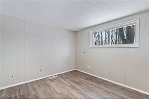 3070 Polly Rd, Ravenna, OH 44266 - Photo 17