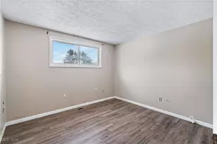 3070 Polly Rd, Ravenna, OH 44266 - Photo 13