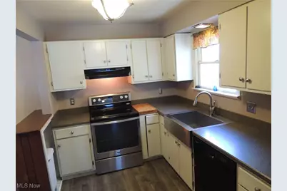 1203 Meadowbrook Boulevard, Stow, OH 44224 - Photo 11