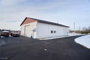 5220 Center Rd, Brunswick Hills, OH 44212 - Photo 31