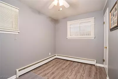 5220 Center Road, Brunswick Hills, OH 44212 - Photo 21