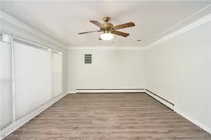 5220 Center Rd, Brunswick Hills, OH 44212 - Photo 3