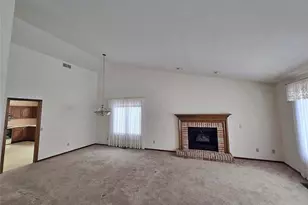 117 Brookview Dr SW, North Canton, OH 44709 - Photo 7