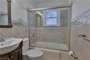 1122 Inverness Ave, Youngstown, OH 44502 - Photo 17