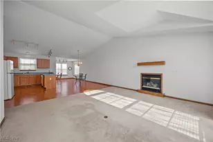 38254 Misty Meadow Trail, North Ridgeville, OH 44039 - Photo 7