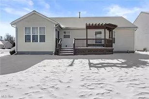 38254 Misty Meadow Trail, North Ridgeville, OH 44039 - Photo 3