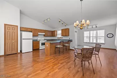 38254 Misty Meadow Trail, North Ridgeville, OH 44039 - Photo 17