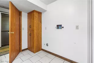 327 39th St SW, Canton, OH 44706 - Photo 33