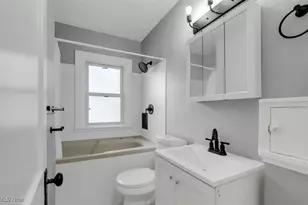 3363 E 102nd St, Loveland, OH 44104 - Photo 3