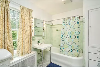 2166 Ridgewood Road, Akron, OH 44313 - Photo 25