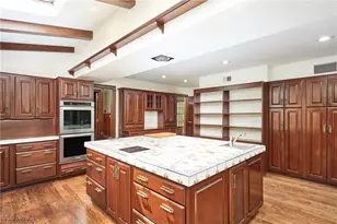 2166 Ridgewood Rd, Akron, OH 44313 - Photo 13