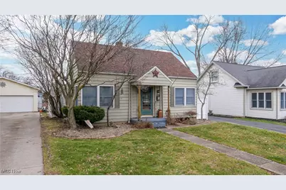 223 Madison Avenue, Cuyahoga Falls, OH 44221 - Photo 3