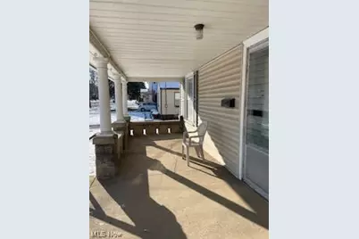 212 S Schenley Avenue, Youngstown, OH 44509 - Photo 5