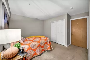 2222 Detroit Rd, Loveland, OH 44113 - Photo 25