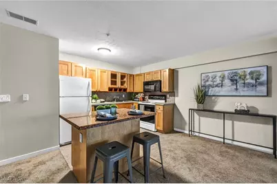 2222 Detroit Road #304, Loveland, OH 44113 - Photo 13