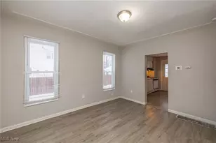 2349 Kelly Pl, Lorain, OH 44052 - Photo 9