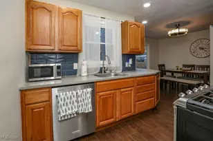 1784 Clearbrook Dr, Stow, OH 44224 - Photo 15