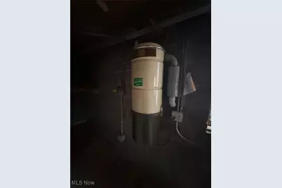 7090 Euclid Chardon Road, Kirtland, OH 44094 - Photo 23