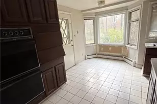 7090 Euclid Chardon Rd, Kirtland, OH 44094 - Photo 5