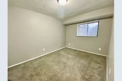 2595 Terrace Avenue #3, Akron, OH 44312 - Photo 5