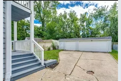 14300 Darwin, Loveland, OH 44110 - Photo 7