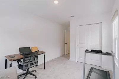 543 S. Rhodes Avenue, Akron, OH 44307 - Photo 25