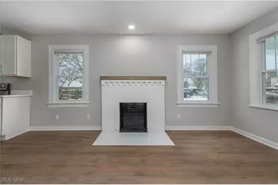 218 Roxboro Road, Vermilion, OH 44089 - Photo 9