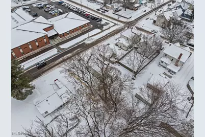 228 W Oxford Street, Alliance, OH 44601 - Photo 41