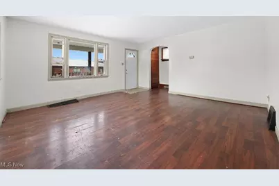 228 W Oxford Street, Alliance, OH 44601 - Photo 9