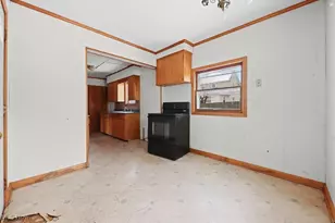 228 W Oxford St, Alliance, OH 44601 - Photo 5