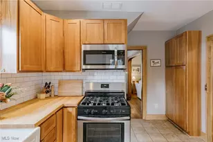 162 Portage Dr, Akron, OH 44303 - Photo 13