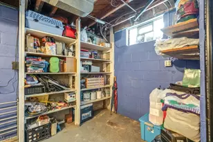 1042 Hartshorn St, Alliance, OH 44601 - Photo 29