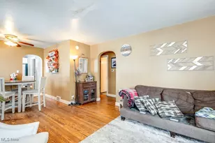 1042 Hartshorn St, Alliance, OH 44601 - Photo 3