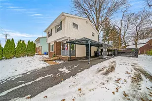 13400 S Woodland Rd, Loveland, OH 44120 - Photo 3