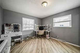 13400 S Woodland Rd, Loveland, OH 44120 - Photo 19