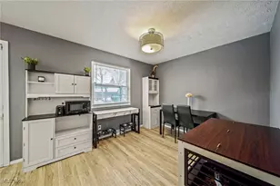 13400 S Woodland Rd, Loveland, OH 44120 - Photo 11