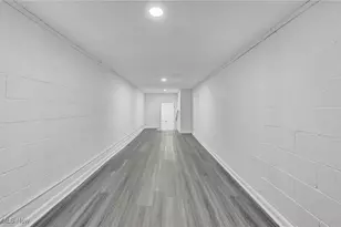 1417 Harrisburg Rd NE, Canton, OH 44705 - Photo 13