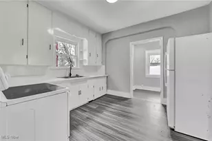 1417 Harrisburg Rd NE, Canton, OH 44705 - Photo 33