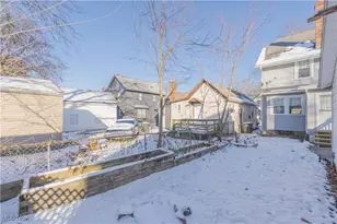 2246 7th St SW, Akron, OH 44314 - Photo 31