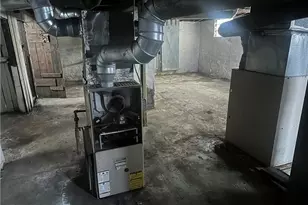 14413 Potomac Ave, East Cleveland, OH 44112 - Photo 33