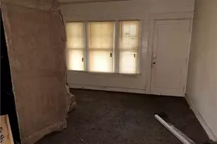 14413 Potomac Ave, East Cleveland, OH 44112 - Photo 3